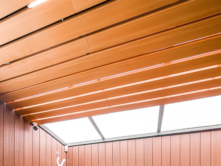 Arkowood L 100-25 WPC | Listón Tipo Madera Antes Ekowood